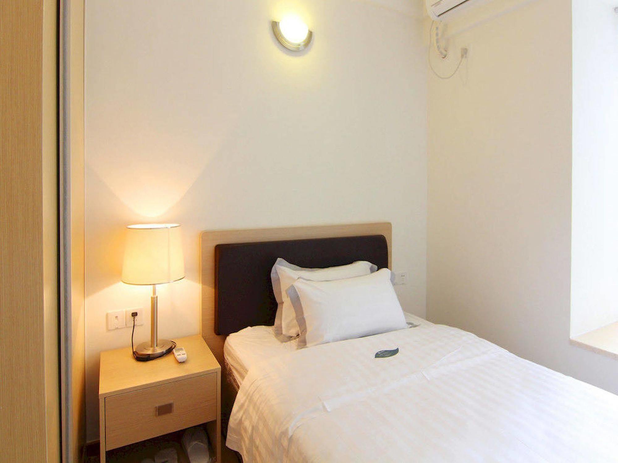 Xcellent International Serviced Apartment Гуанчжоу Экстерьер фото