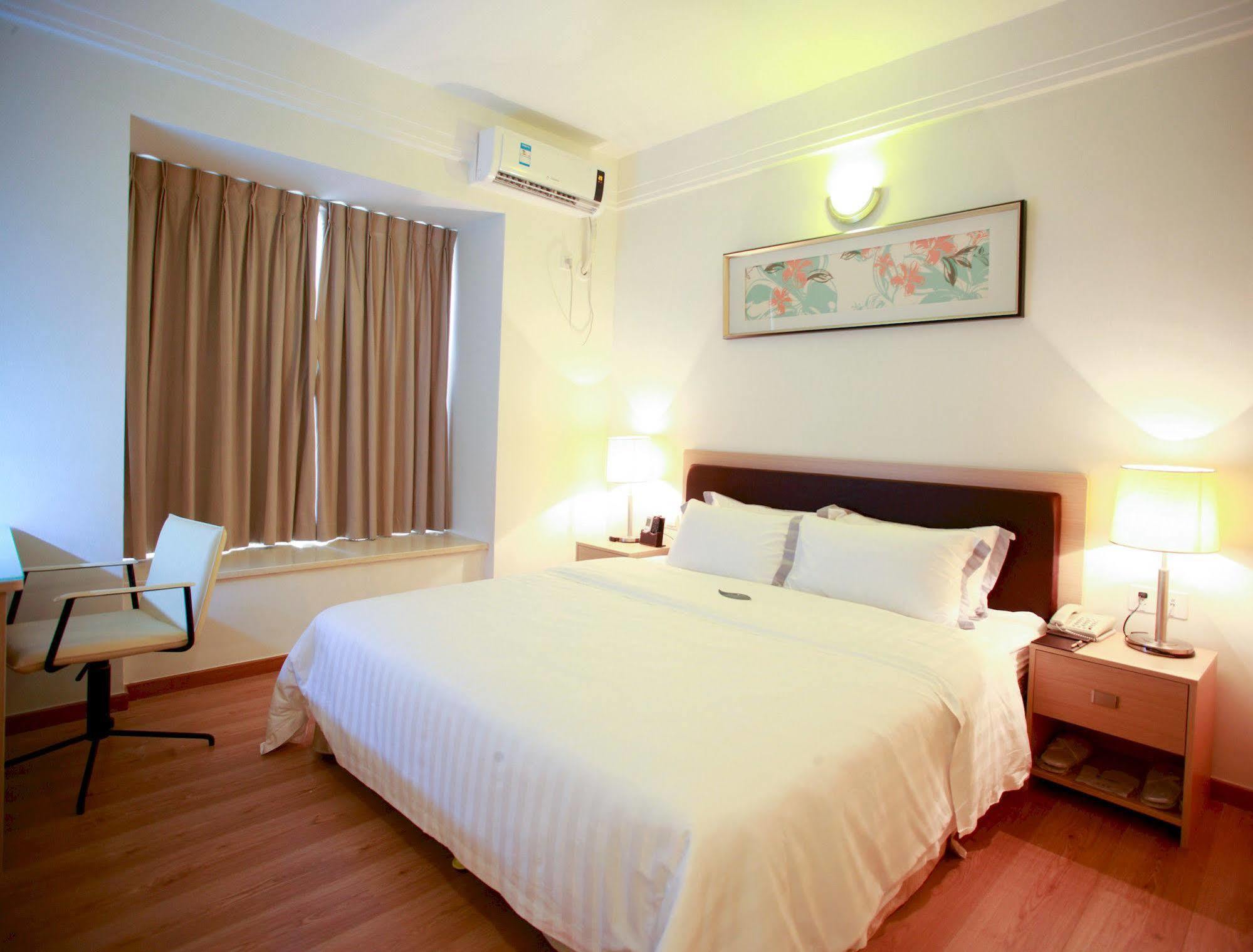 Xcellent International Serviced Apartment Гуанчжоу Экстерьер фото
