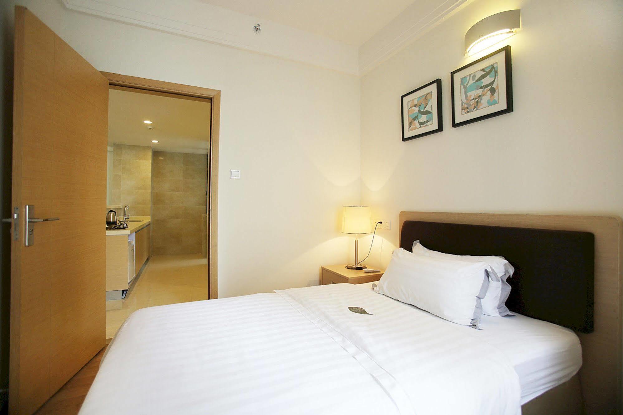 Xcellent International Serviced Apartment Гуанчжоу Экстерьер фото